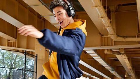 JBL's new wireless headphones charge from light, deliver unlimited listening JBL's new wireless headphones charge from light, deliver unlimited listening