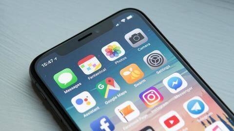 Company sells virtual iPhone, now being sued by Apple Company sells virtual iPhone, now being sued by Apple