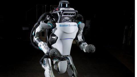 This terrifying robot by Boston Dynamics can now chase you This terrifying robot by Boston Dynamics can now chase you