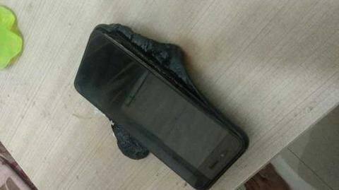 Xiaomi's Android One phone, Mi A1, reportedly explodes while charging Xiaomi's Android One phone, Mi A1, reportedly explodes while charging