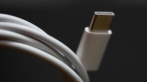 Next-gen USB 4 standard announced, promises 40Gbps transfer speed Next-gen USB 4 standard announced, promises 40Gbps transfer speed