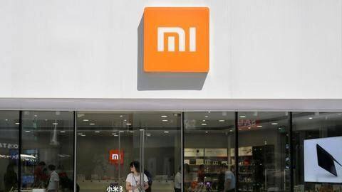 Xiaomi patents weird-looking smartphone with 'twisting display' Xiaomi patents weird-looking smartphone with 'twisting display'