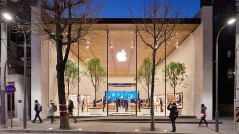 Coronavirus outbreak: Apple shuts down stores in Italy indefinitely Coronavirus outbreak: Apple shuts down stores in Italy indefinitely