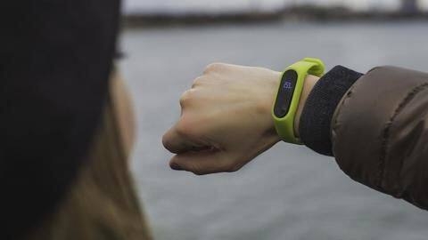 Don't throw your smartband just yet Don't throw your smartband just yet