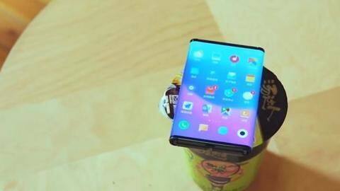 Xiaomi's 'dual-fold' smartphone seen in action, folds seamlessly Xiaomi's 'dual-fold' smartphone seen in action, folds seamlessly