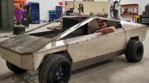 This YouTuber is building a working avatar of Tesla's Cybertruck This YouTuber is building a working avatar of Tesla's Cybertruck