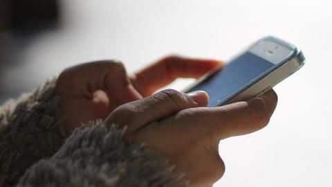Cloning WhatsApp to run two accounts Cloning WhatsApp to run two accounts