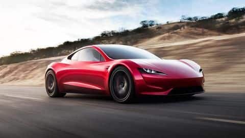 Now, Elon Musk claims Tesla Roadster will fly (literally) Now, Elon Musk claims Tesla Roadster will fly (literally)