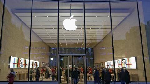 Apple sold more watches than the entire Swiss watch industry Apple sold more watches than the entire Swiss watch industry
