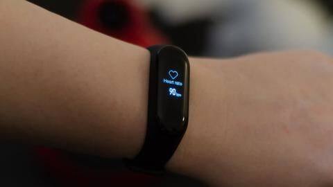 Hackers can track you via Fitbit, other smartbands: Here's how Hackers can track you via Fitbit, other smartbands: Here's how