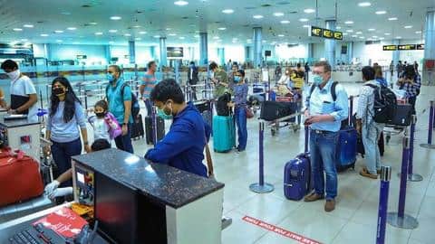 Delhi: Negative COVID-19 report mandatory for travelers from 5 states Delhi: Negative COVID-19 report mandatory for travelers from 5 states