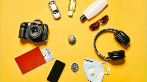 A checklist of must-have items while traveling A checklist of must-have items while traveling