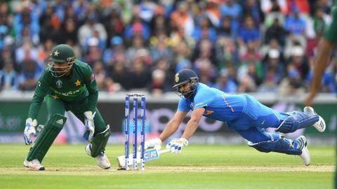 India vs Pakistan: Vijay Shankar claims wicket of first delivery India vs Pakistan: Vijay Shankar claims wicket of first delivery