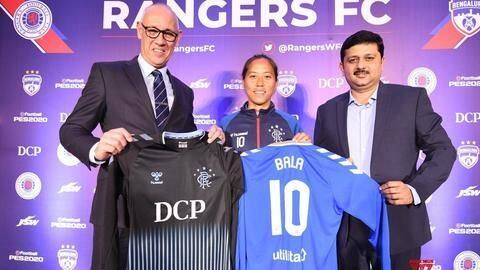 This Indian woman footballer becomes first to bag overseas contract This Indian woman footballer becomes first to bag overseas contract