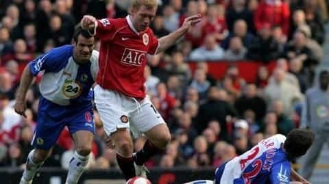76,098 fans flock to see United in action 76,098 fans flock to see United in action