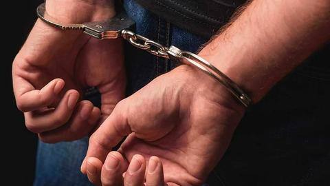 Actress arrested in Mumbai for allegedly assaulting minor domestic help Actress arrested in Mumbai for allegedly assaulting minor domestic help