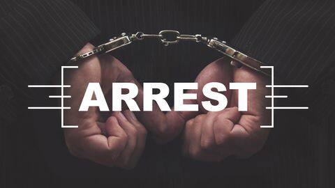 Delhi: Two arrested for honey-trapping 70-year-old, extorting money from him Delhi: Two arrested for honey-trapping 70-year-old, extorting money from him