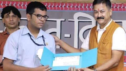 Class X topper, an app developer, wishes to join IIT Class X topper, an app developer, wishes to join IIT