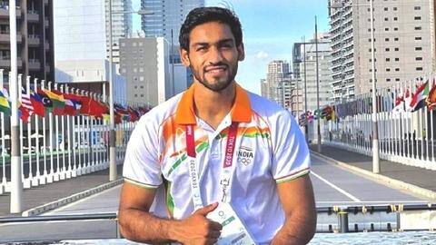 Boxing: Olympic debutant Ashish Chaudhary ousted after opening loss Boxing: Olympic debutant Ashish Chaudhary ousted after opening loss