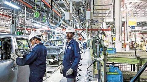 Manufacturing firms expect greater output in the year ahead Manufacturing firms expect greater output in the year ahead