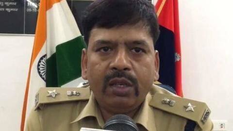 Bank manager says Rs. 8L looted; SSP disputes claim Bank manager says Rs. 8L looted; SSP disputes claim