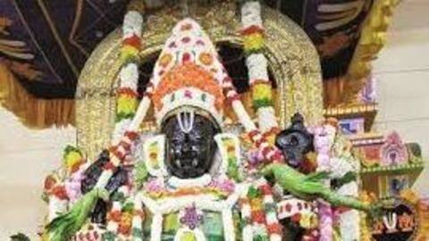 Athi Varadar idol open to public once in 40 years Athi Varadar idol open to public once in 40 years