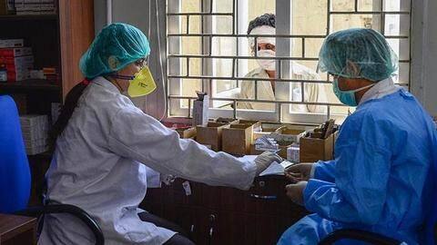 Coronavirus: Over 350 dead in India; cases cross 10,000 Coronavirus: Over 350 dead in India; cases cross 10,000