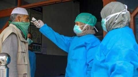 Coronavirus: India's death toll crosses 70; 21 dead in Maharashtra Coronavirus: India's death toll crosses 70; 21 dead in Maharashtra