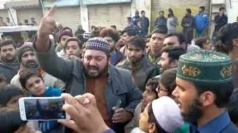 What is the reason behind Sikh-Muslim tensions in Pakistan? What is the reason behind Sikh-Muslim tensions in Pakistan?
