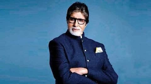 Bachchan tweeted image of him watching football from bed Bachchan tweeted image of him watching football from bed