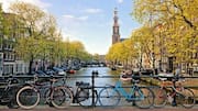 Explore Netherlands like a local: Top cycling routes 