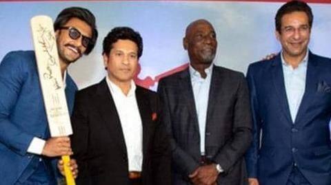 Ranveer buys bat signed by legendary cricketers for Rs. 1.75L Ranveer buys bat signed by legendary cricketers for Rs. 1.75L