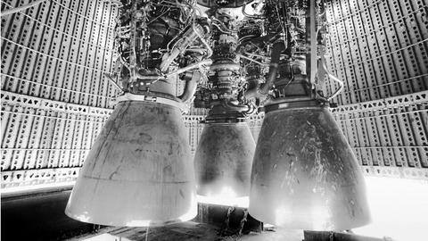 SpaceX tests Super Heavy Booster in hold-down test in Texas SpaceX tests Super Heavy Booster in hold-down test in Texas