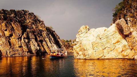 Top 5 things to do in Jabalpur Top 5 things to do in Jabalpur