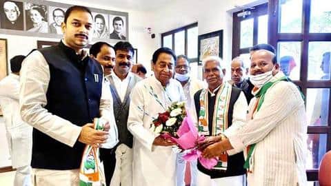 Ahead of MP civic polls, Congress inducts 'Godse follower' Ahead of MP civic polls, Congress inducts 'Godse follower'