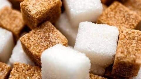 Brown sugar v/s white sugar Brown sugar v/s white sugar
