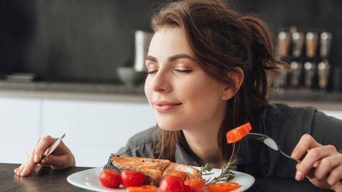 Sniff more, eat less! Sniff more, eat less!
