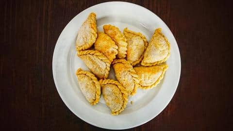 Baked gujiya, chocolate gujiya and more: Top 5 gujiya recipes Baked gujiya, chocolate gujiya and more: Top 5 gujiya recipes