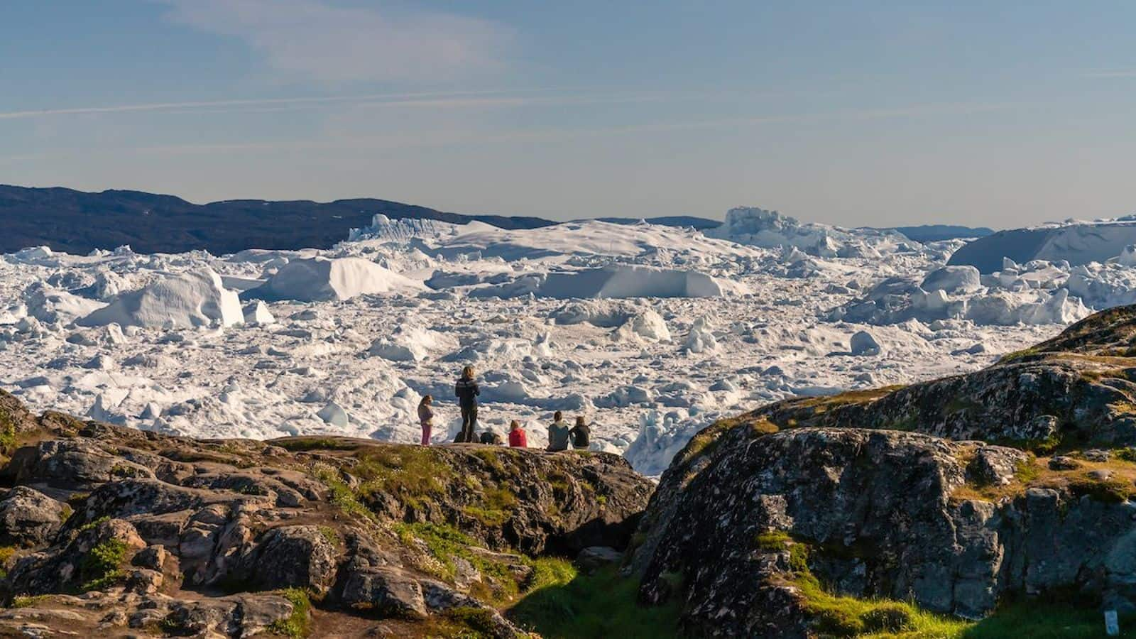 グリーンランドのイルリサット：氷河と自然の驚異を体験