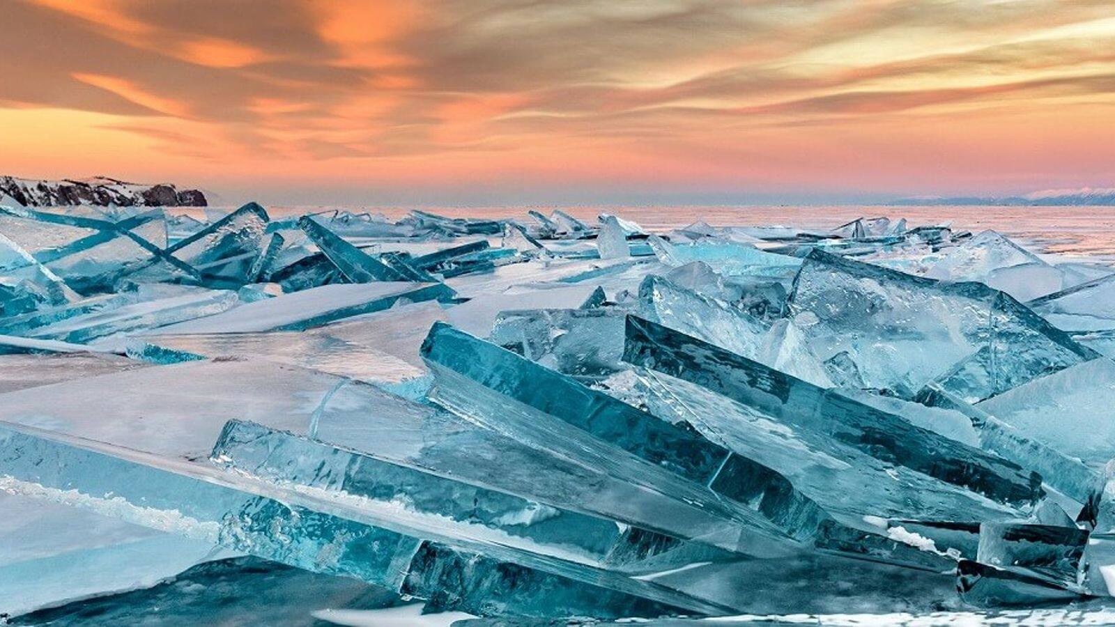 ロシアのバイカル湖を探検しよう