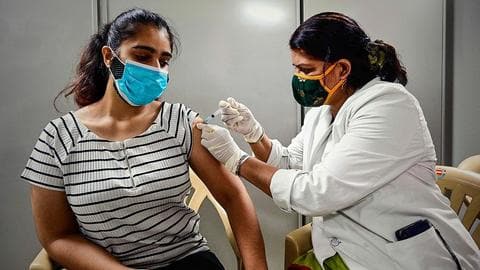 Bengaluru Urban number one among districts in nationwide vaccination drive Bengaluru Urban number one among districts in nationwide vaccination drive
