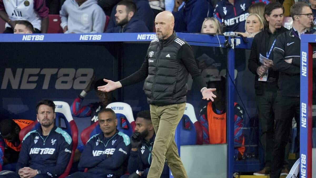 Ten Hag urges Manchester United forwards to improve goal-scoring prowess