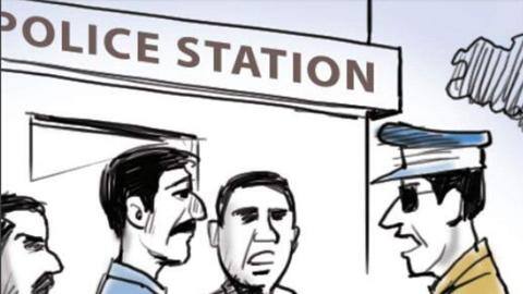 Two arrested for trying to extort Rs. 2cr from businessman Two arrested for trying to extort Rs. 2cr from businessman