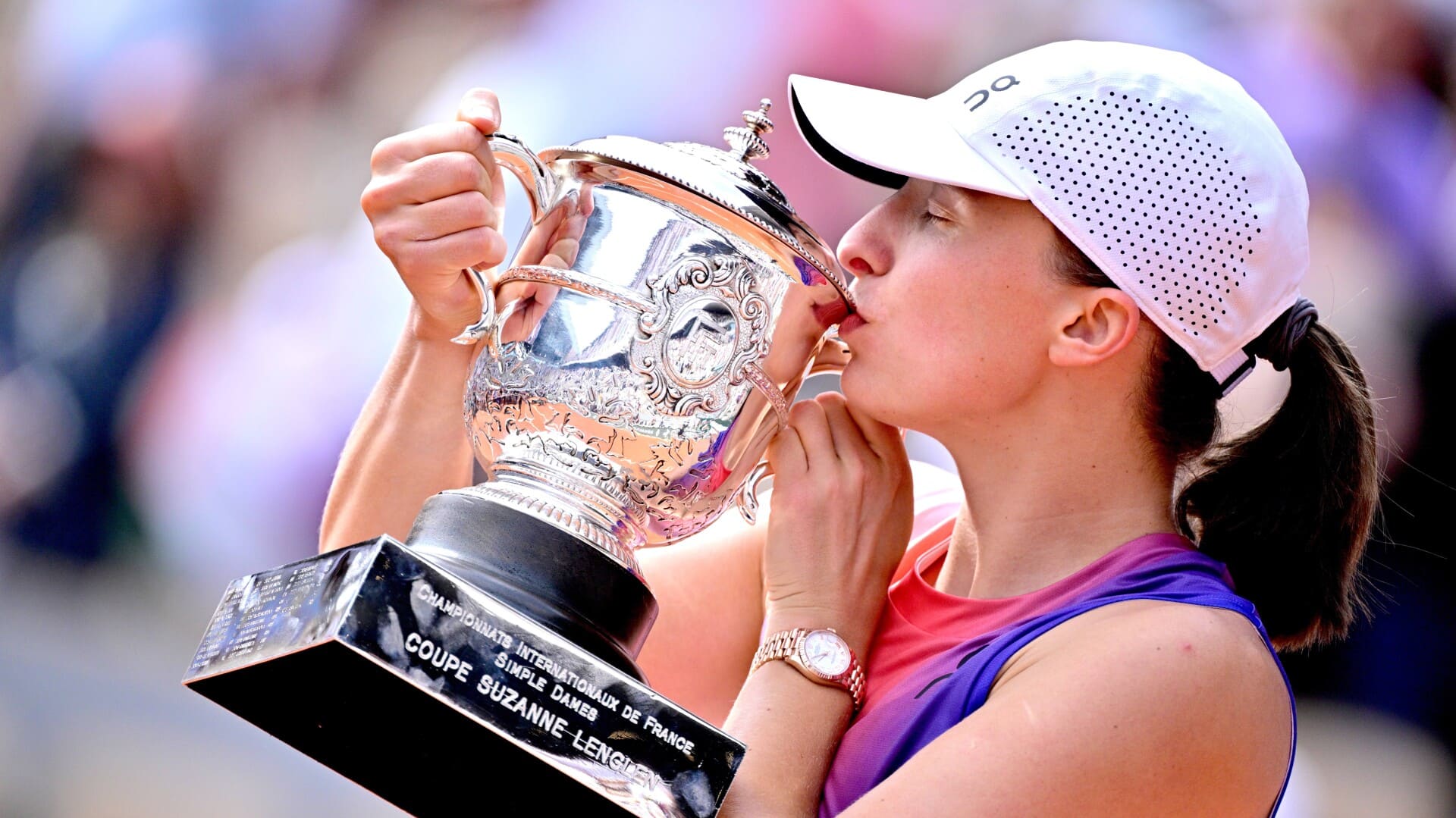 WTA Rankings: Iga Swiatek surpasses Ashleigh Barty for this record 