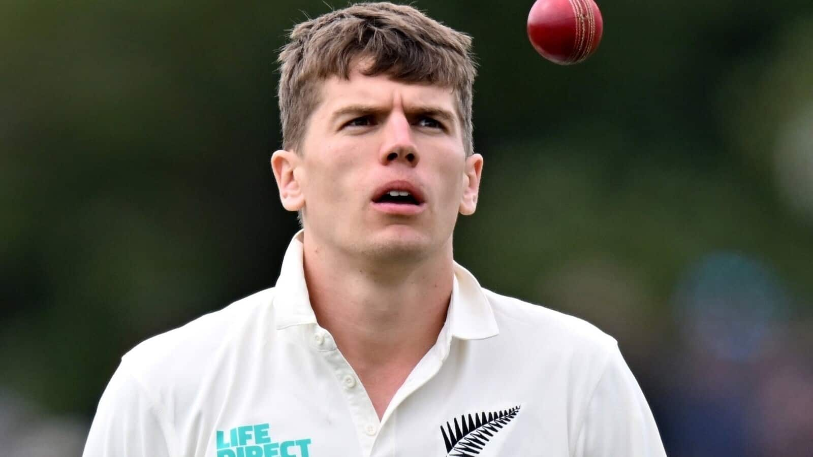 Ben Sears ruled out of India Tests with knee injury