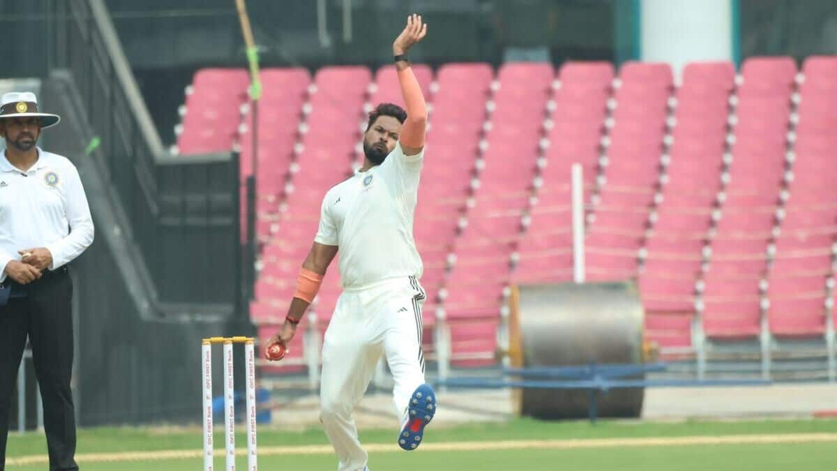 Irani Cup: Mukesh Kumar records eighth fifer, eyes Test comeback 