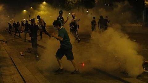 Fans cause ruckus as PSG lose the Champions League final Fans cause ruckus as PSG lose the Champions League final