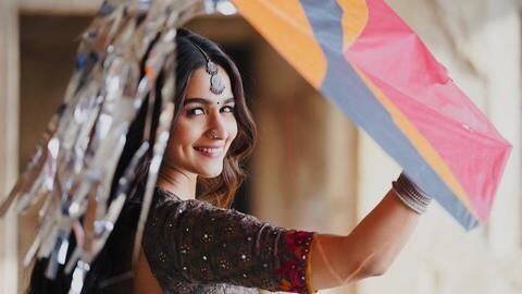 Alia Bhatt's top five ethnic looks that you can carry Alia Bhatt's top five ethnic looks that you can carry