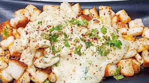 How to make cheesy chilli garlic bread popcorn How to make cheesy chilli garlic bread popcorn
