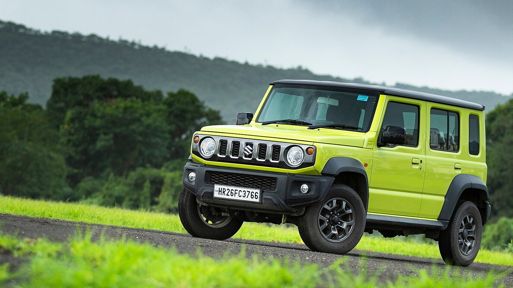 Up to ₹3.3L discount on Maruti Suzuki Jimny this July